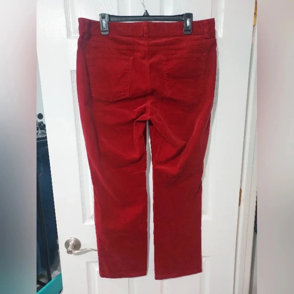 Signature Talbots Red Corduroy Straight Leg Pants in Size 14